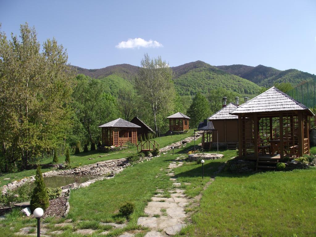 Spa Hotel Zoryani Karpaty 维什卡 外观 照片